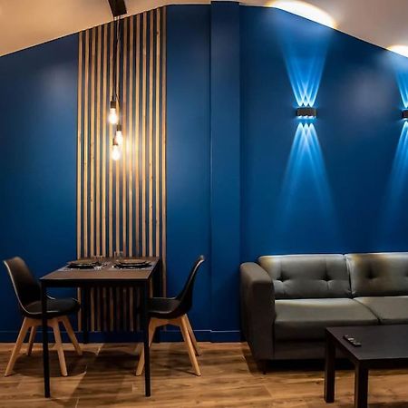 Apartmán Blue Night - Jacuzzi - Bord De Seine Corbeil-Essonnes Exteriér fotografie